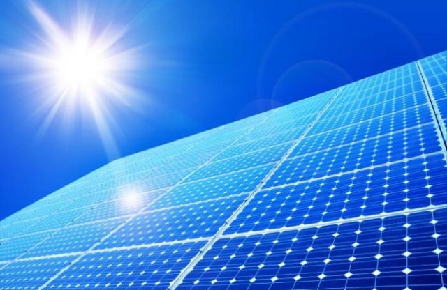 Đề xuất cơ chế riêng về giá mua điện mặt trời cho miền Bắc