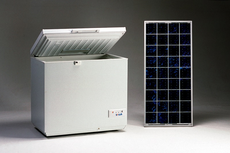 Tủ lạnh năng lượng mặt trời có đáng để đầu tư?