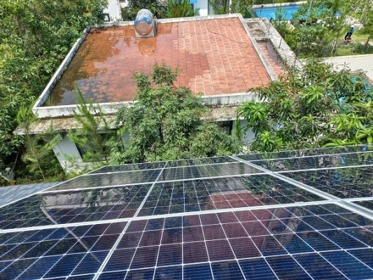 Công trình 5kwp lưu trữ 5kwh 1 pha tại Sunvilla Lương Sơn, Hòa Bình