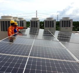 Diễn đàn “Điện mặt trời mái nhà trong khu công nghiệp: Giải pháp nào cho doanh nghiệp” được tổ chức vào ngày 11/4
