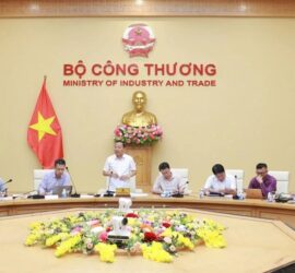 Giá điện 2 thành phần: Vì sao sẽ công bằng hơn cho người dùng?